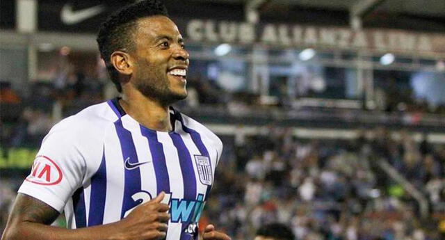 Lionard Pajoy consiguió el título con Alianza Lima en el 2017. Lionard Pajoy consiguió el título con Alianza Lima en el 2017.