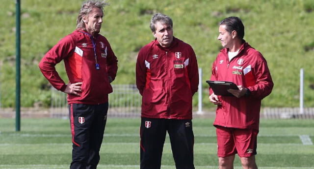 Ricardo Gareca y su comando técnico en la Selección Peruana. Ricardo Gareca y su comando técnico en la Selección Peruana.
