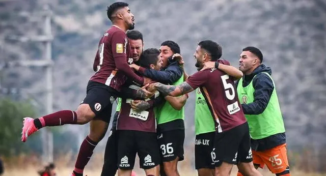 Universitario