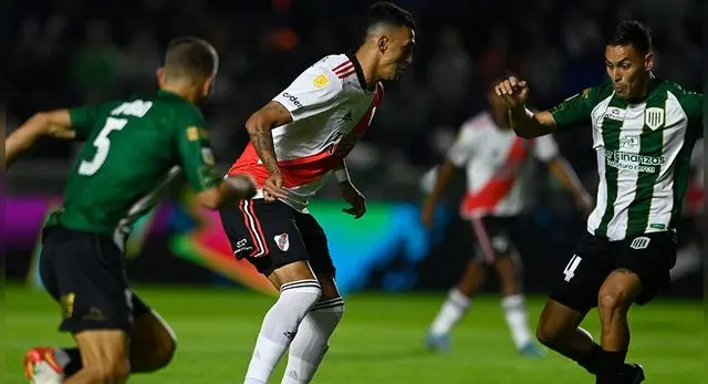 River Plate contra Banfield.