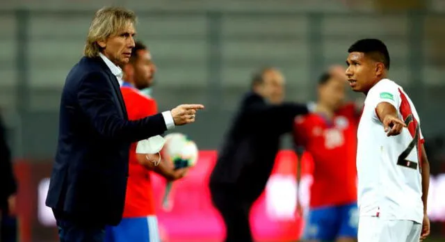 Edison Flores con Ricardo Gareca.
