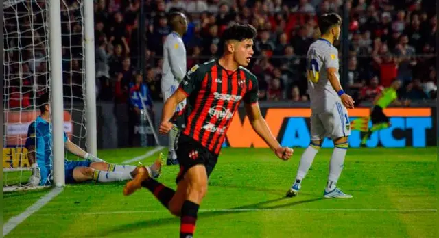 Patronato goleó 3-0 a Boca Juniors.