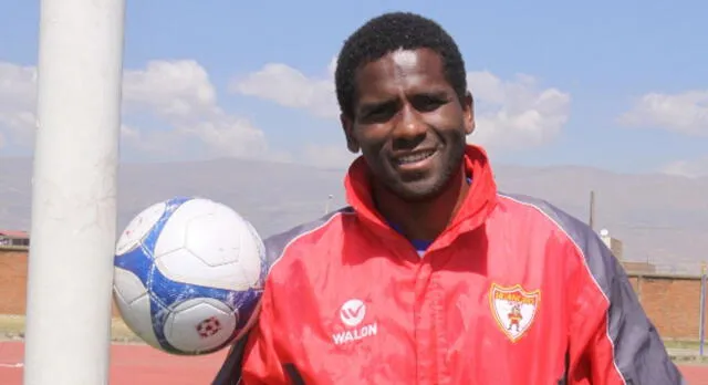 Alex Magallanes jugó en varios equipos del Perú, pero se hizo un nombre en Cristal.