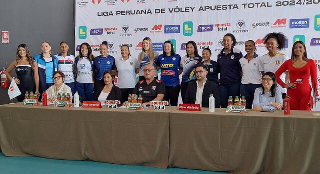 Clubes de la Liga Peruana de Vóley se unieron. Clubes de la Liga Peruana de Vóley se unieron.