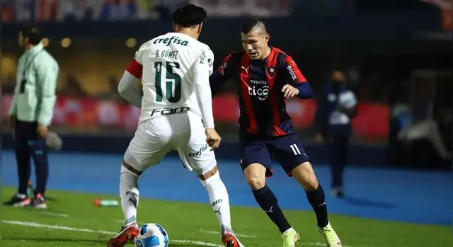 Palmeiras ganó 3-0 a Cerro Porteño en Copa Libertadores.
