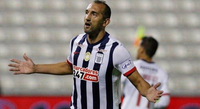 Hernán Barcos es figura de Alianza Lima,