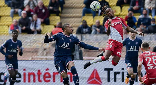 PSG contra Mónaco en la temporada 2021-22.