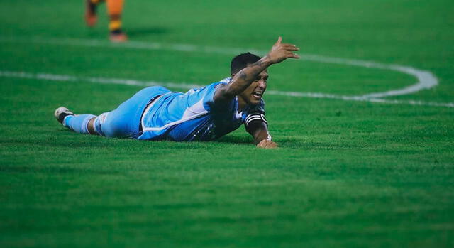 Yotún se lesionó con Vallejo Yotún se lesionó con Vallejo