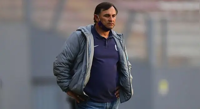Carlos Bustos, DT de Alianza Lima en 2021