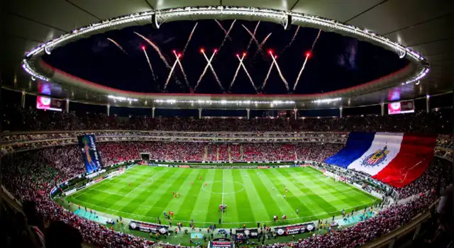  Estadio Akron- Chivas    