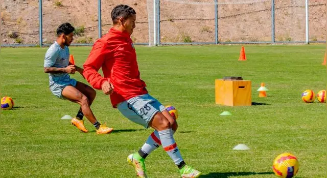 edinson chavez edinson chavez