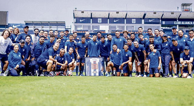 Alianza Lima y la última foto grupal en 2023