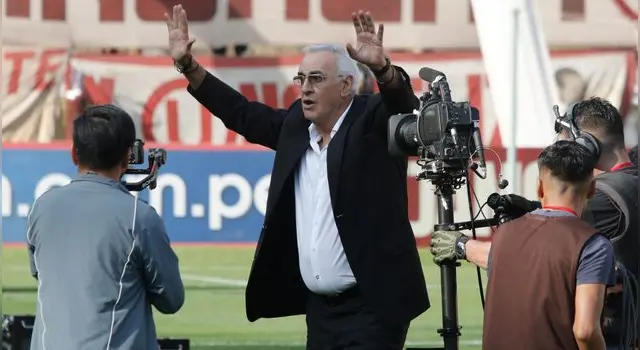 Jorge Fossati ganó más de 20 partidos con Universitario.   