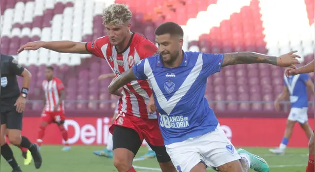 Velez debutó con un empate en la Copa de la Liga 2024.   