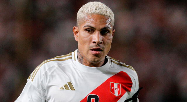 Paolo Guerrero, delantero peruano con 40 años. / Foto: Luis Jiménez - Líbero