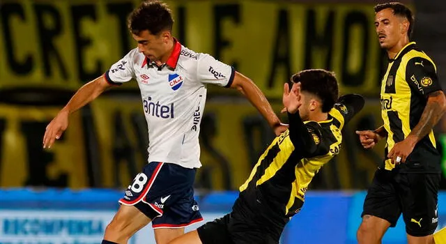 Peñarol vs Nacional.