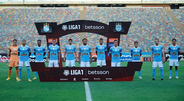 Prime duelo de Cristal en el año, precisamente ante Binacional. (Foto: Liga 1)   