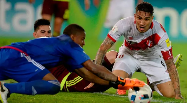 Selección Peruana igualó 2-2 en su última partido disputado en Caracas. Foto: EFE. Selección Peruana igualó 2-2 en su última partido disputado en Caracas. Foto: EFE.