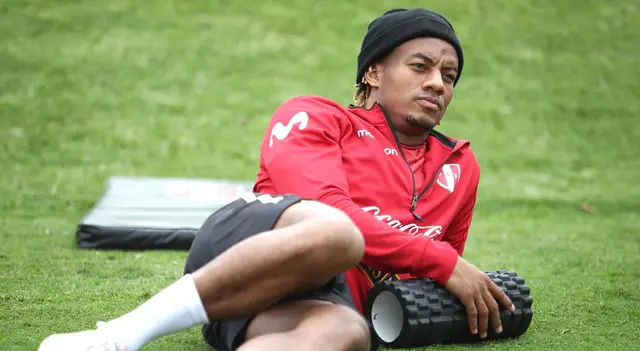 André Carrillo se perfila como titular ante Venezuela. André Carrillo se perfila como titular ante Venezuela.