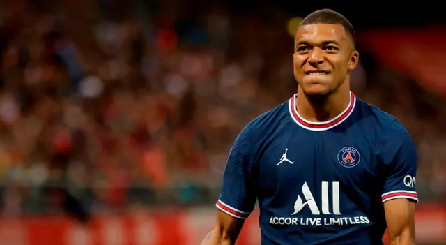 Kylian Mbappé es uno de los futbolistas que tendría futuro definido para el 2022. Foto: EFE.   