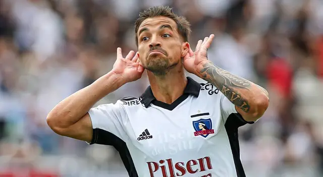 Colo Colo y una de sis figuras Gabriel Costa