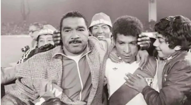  Marcos Calderón consiguió la Copa América de 1975 y clasificó al mundial de Argentina 1978.    