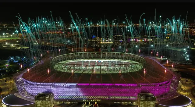  Ahmad Bin Ali Stadium con capacidad para 45,032 espectadores.   