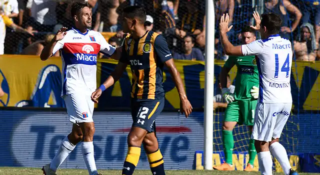  Federico González usó la '9' en Tigre en la temporada 2019.   
