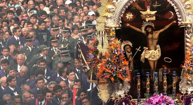 procesión del señor de los milagros
