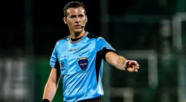 Andrés Matonte, árbitro uruguayo de 36 años. (Foto: Conmebol)