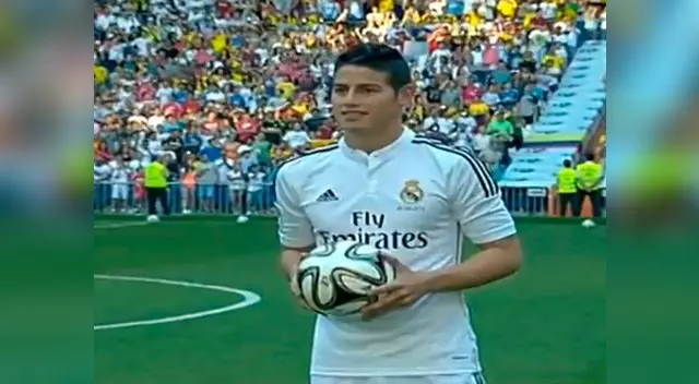 James Rodríguez sobre el gramado del Bernabéu James Rodríguez sobre el gramado del Bernabéu