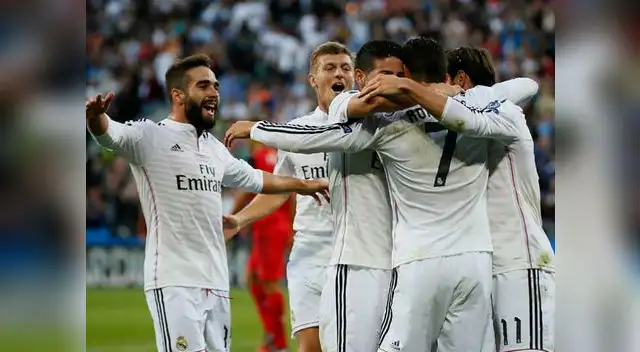 Real Madrid vs. Sevilla: Merengues celebran el segundo gol de Cristiano Ronaldo.