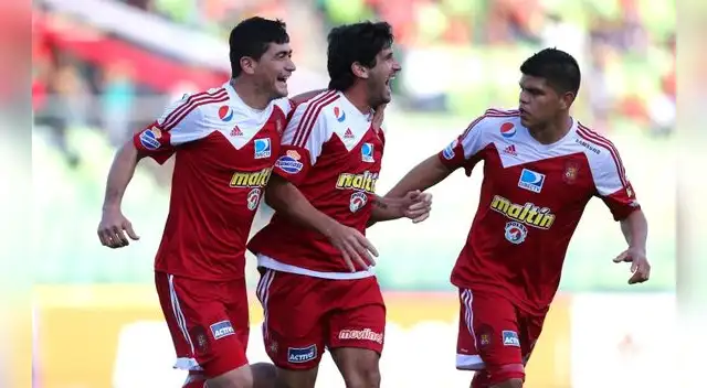 Caracas se ubica segundo en el Torneo Apertura de Venezuela.