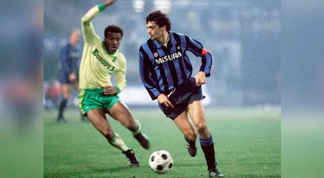 Altobelli: (Inter/Italia): “Quiero agradecer a mis padres por mi carrera, en especial a mi padre y a mi madre” Altobelli: (Inter/Italia): “Quiero agradecer a mis padres por mi carrera, en especial a mi padre y a mi madre”