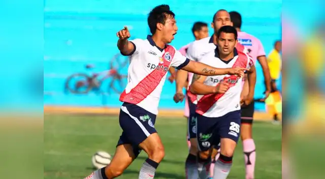 Segunda División: A pocas fechas de acabar el campeonato, Deportibov