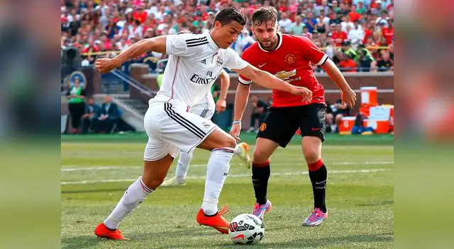 Cristiano Ronaldo fichó por el Real Madrid en el 2009 por 96 millones de euros procedente del Manchester United.