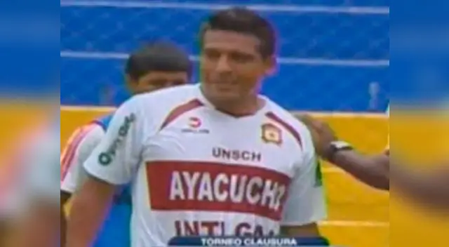 Amilton recibió la oportunidad de Chemo del Solar para disputar con Perú las eliminatorias a Sudáfrica 2010. Amilton recibió la oportunidad de Chemo del Solar para disputar con Perú las eliminatorias a Sudáfrica 2010.