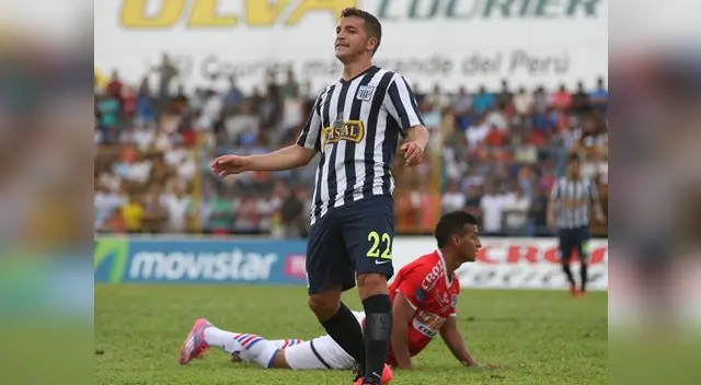 Unión Comercio vs. Alianza Lima: Gabriel se lamenta de una ocasión, los íntimos ya no tienen la primera opción al título. Unión Comercio vs. Alianza Lima: Gabriel se lamenta de una ocasión, los íntimos ya no tienen la primera opción al título.
