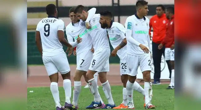 San Martín vs. Inti Gas: Santiago Silva celebra el tanto de la victoria. San Martín vs. Inti Gas: Santiago Silva celebra el tanto de la victoria.