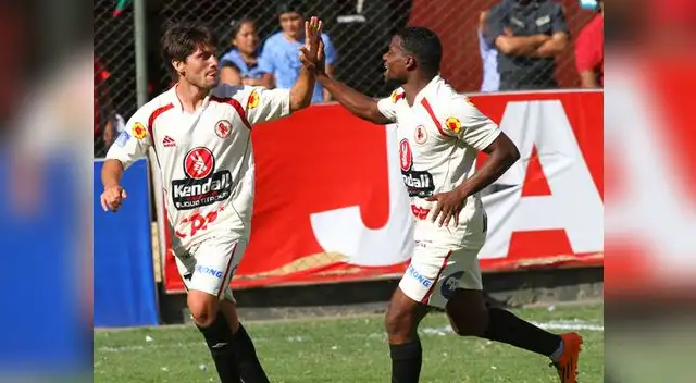 Huanuqueños cada vez más cerca de la Sudamericana Huanuqueños cada vez más cerca de la Sudamericana