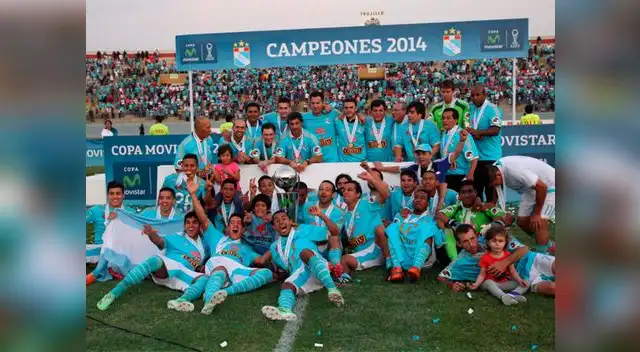 Sporting Cristal es el campeón del fútbol peruano 2014 tras vencer 3-2 a Juan Aurich