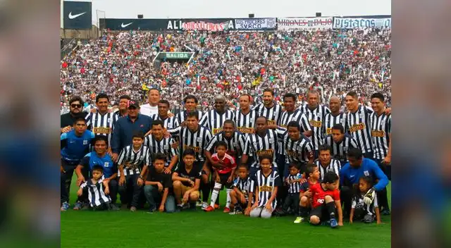 "Día del hincha blanquiazul" se celebró en Matute "Día del hincha blanquiazul" se celebró en Matute
