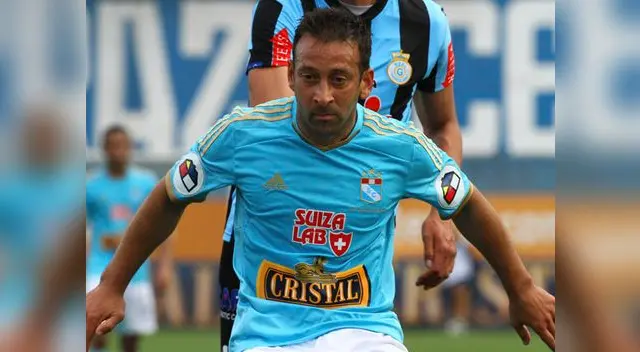 Sergio Blanco aún no decide si continuará en Cristal.