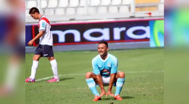 César Pereyra y su celebración como una rana.