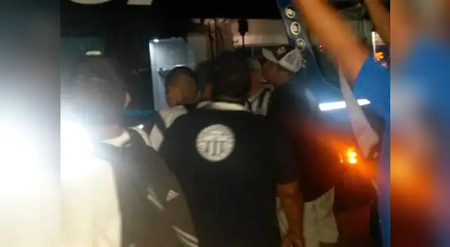 Alianza Lima: Mal momento pasó el entrenador uruguayo 
