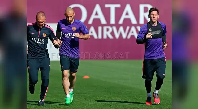 Lionel Messi mejora de su lesión al pie derecho y entrenó con Barcelona