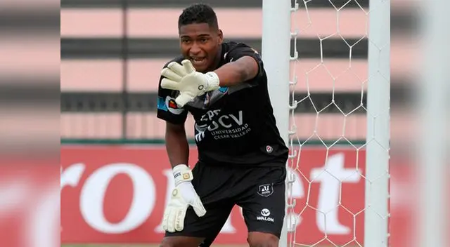 Eder Hermoza fue formado en Alianza antes de dejar el club en 2009. Eder Hermoza fue formado en Alianza antes de dejar el club en 2009.
