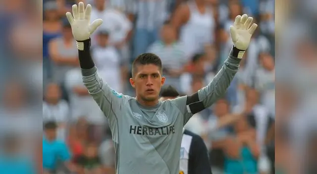 Ricardo Farro fue convocado a los microciclos de la Selección Peruana en 2011. Ricardo Farro fue convocado a los microciclos de la Selección Peruana en 2011.