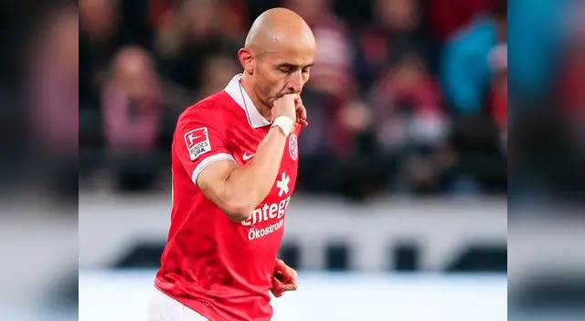 Elkin Soto solo ha jugado en Mainz 05 y Once Caldas en toda su carrera. Elkin Soto solo ha jugado en Mainz 05 y Once Caldas en toda su carrera.