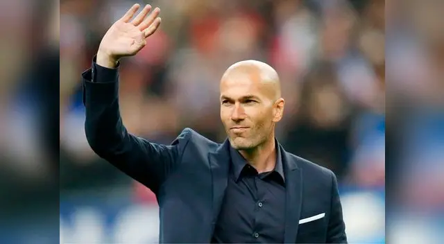 Zinedine Zidane fue asistente de Carlo Ancelotti en el Real Madrid en la temporada 2013-14. Zinedine Zidane fue asistente de Carlo Ancelotti en el Real Madrid en la temporada 2013-14.